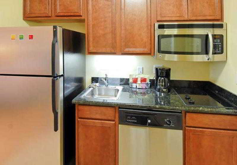 Towneplace Suites Houston North/Shenandoah Экстерьер фото